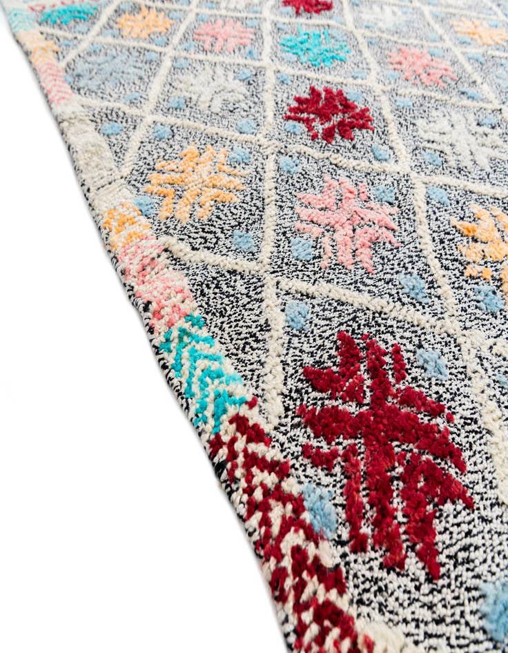 Detail image of  5' 7 x 8'  Hand Knotted Modern Ziegler Wool Rug