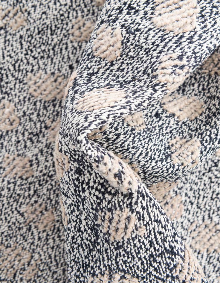 Detail image of  6' 8 x 9' 8  Hand Knotted Modern Ziegler Wool Rug