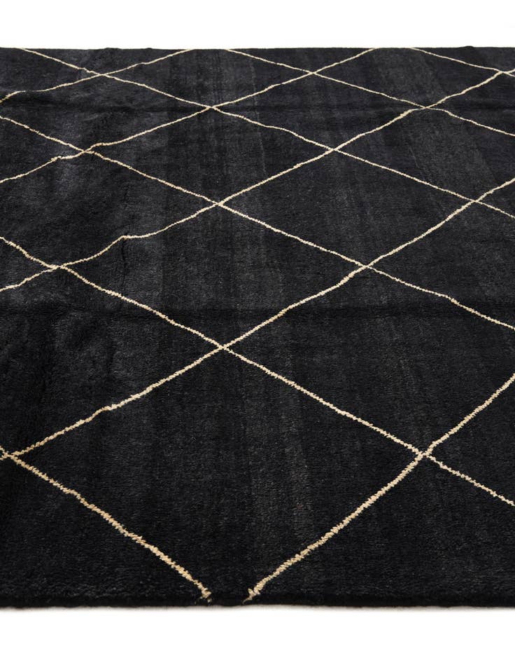 Detail image of 8' 2 x 10' 4 Hand Knotted Modern Ziegler Rug