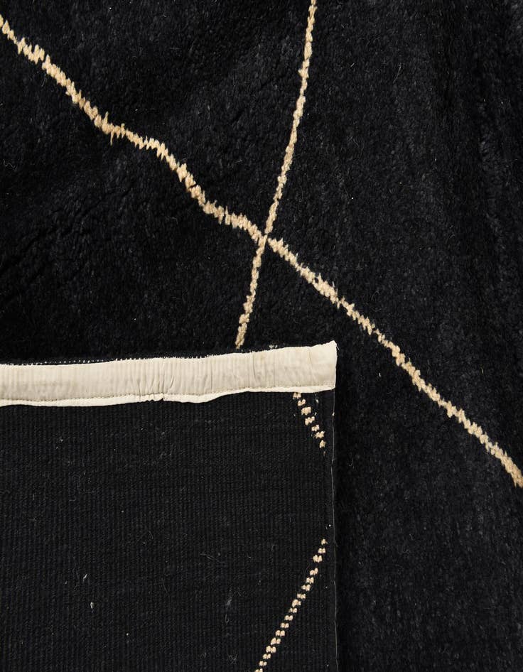 Detail image of 8' 2 x 10' 4 Hand Knotted Modern Ziegler Rug