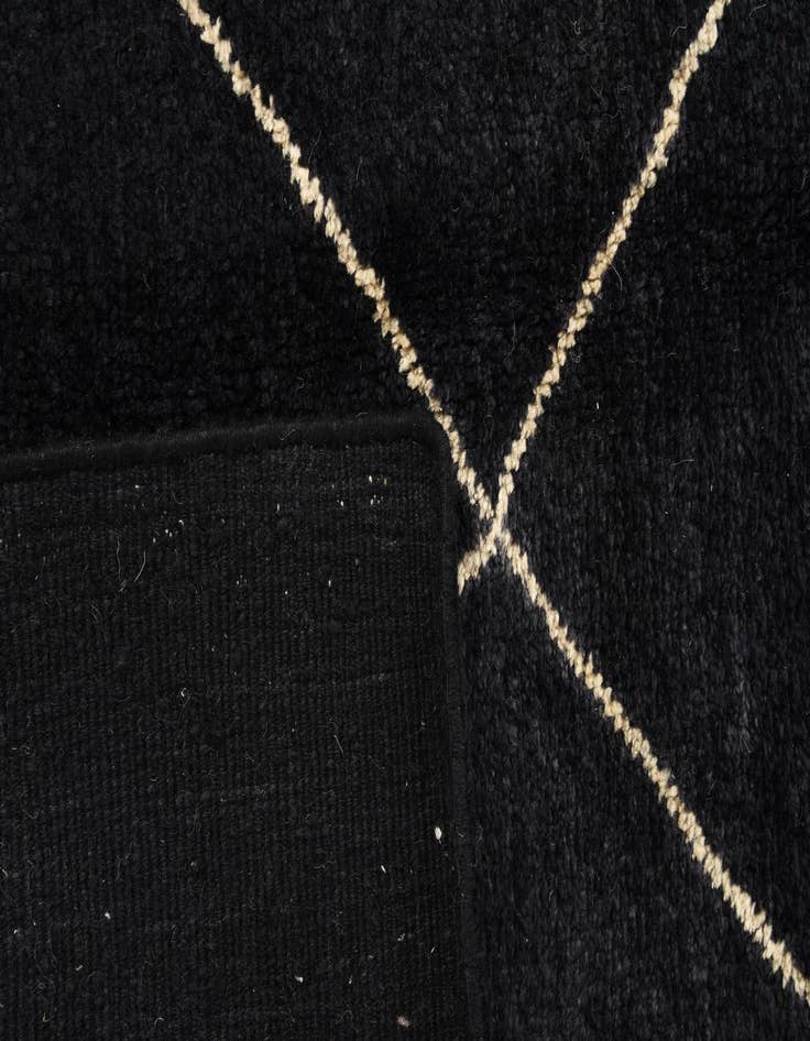 Detail image of 8' 3 x 10' 1 Hand Knotted Modern Ziegler Rug