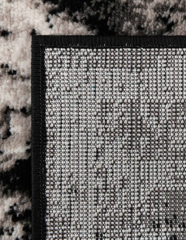 Detail image of  3' x 5' 3 Monte Carlo Rug