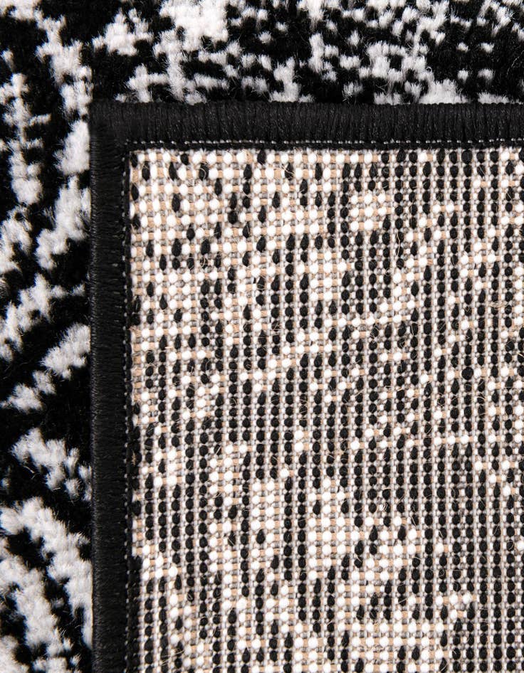 Detail image of  7' 10 x 10' Monte Carlo Rug