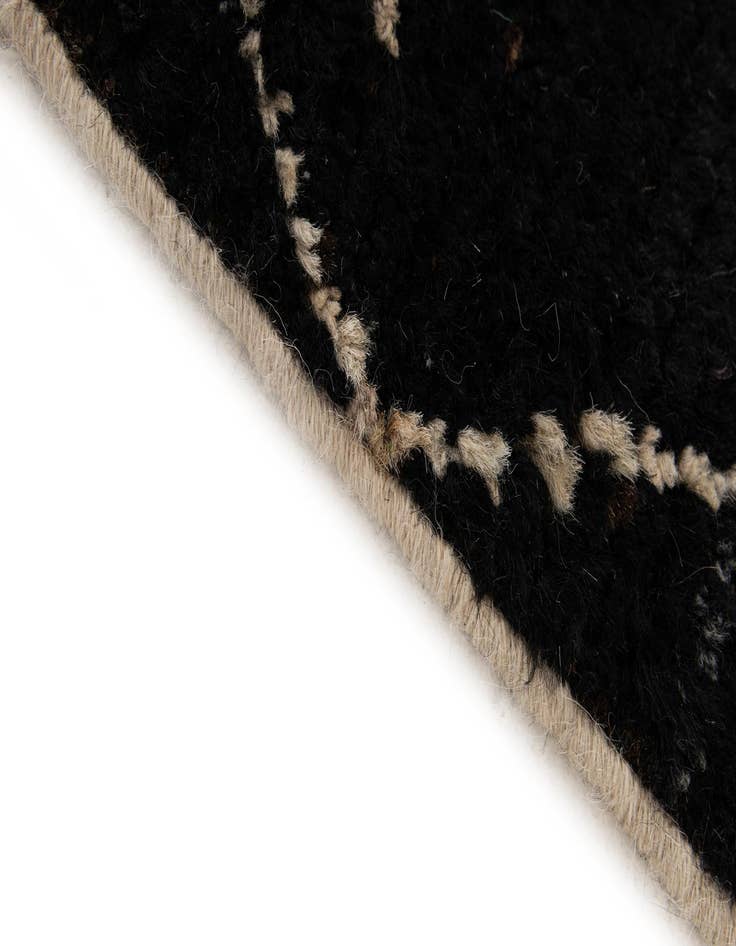 Detail image of  6' 8 x 9' 7  Hand Knotted Moroccan Wool Rug