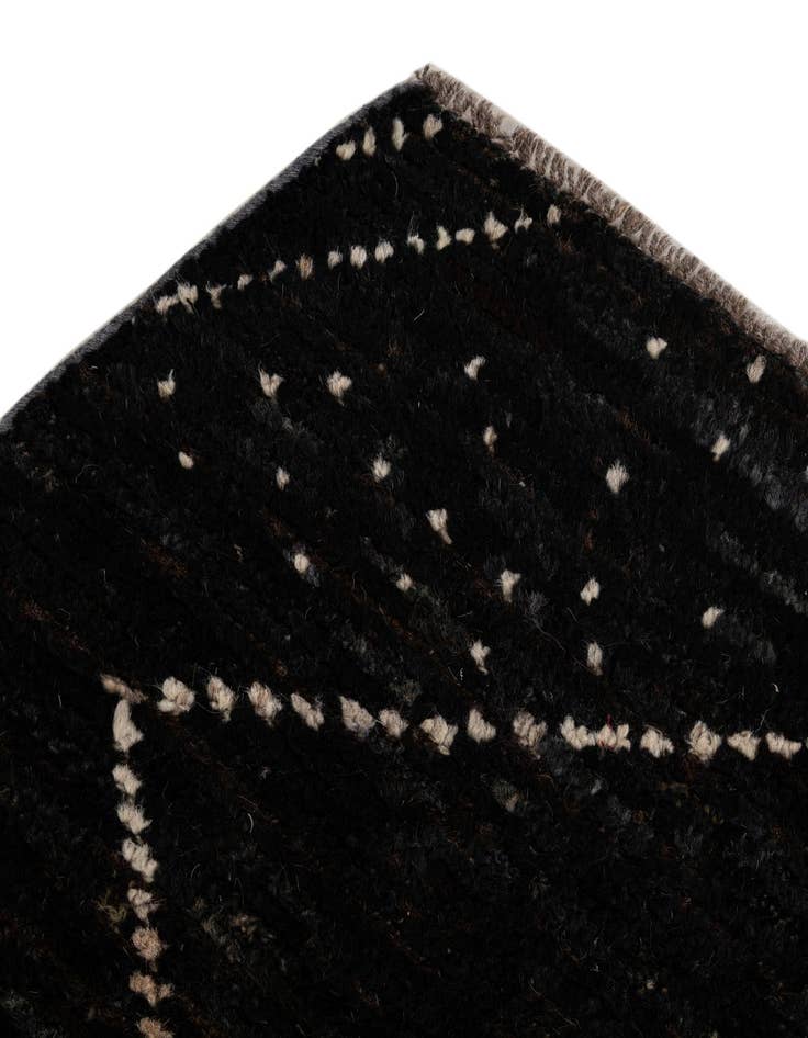 Detail image of  6' 9 x 9' 3  Hand Knotted Moroccan Wool Rug