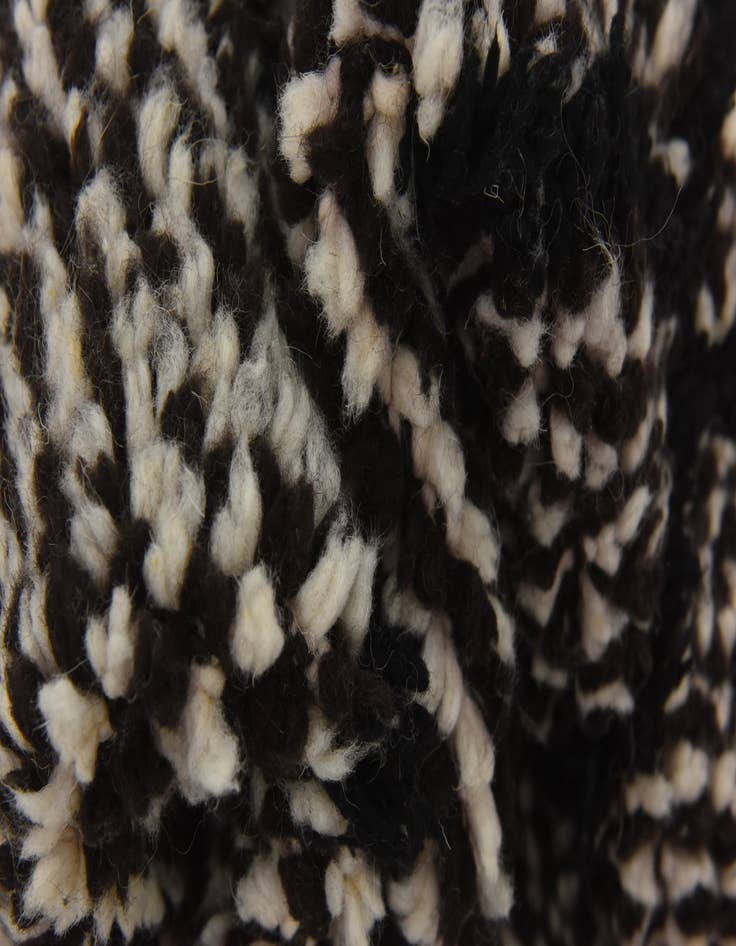 Detail image of  5' 2 x 9'  Hand Knotted Moroccan Wool Rug