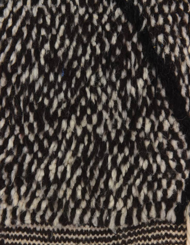 Detail image of  5' 2 x 9'  Hand Knotted Moroccan Wool Rug