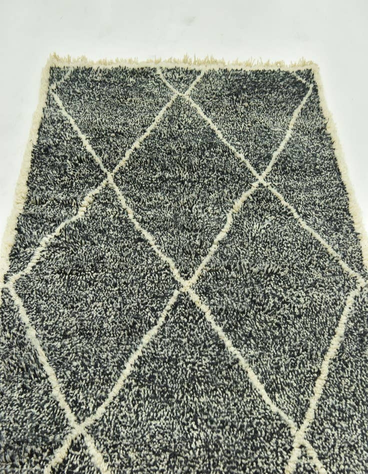 Detail image of  5' 6 x 7' 7  Hand Knotted Moroccan Wool Rug