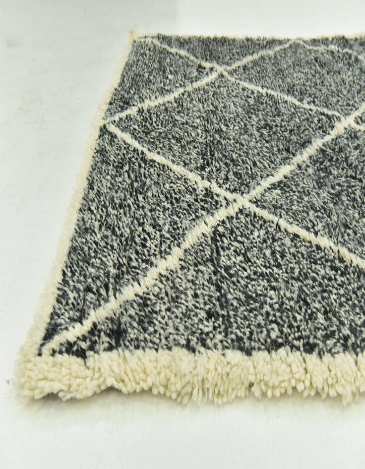 Detail image of  5' 6 x 7' 7  Hand Knotted Moroccan Wool Rug