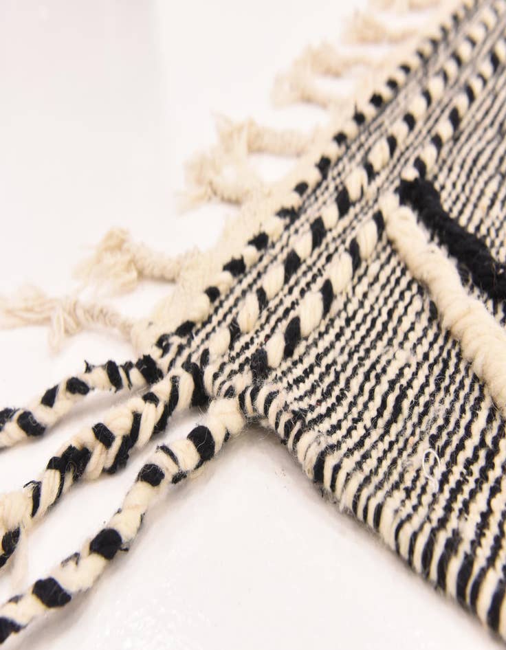 Detail image of  6' x 9' 10  Hand Knotted Moroccan Wool Rug