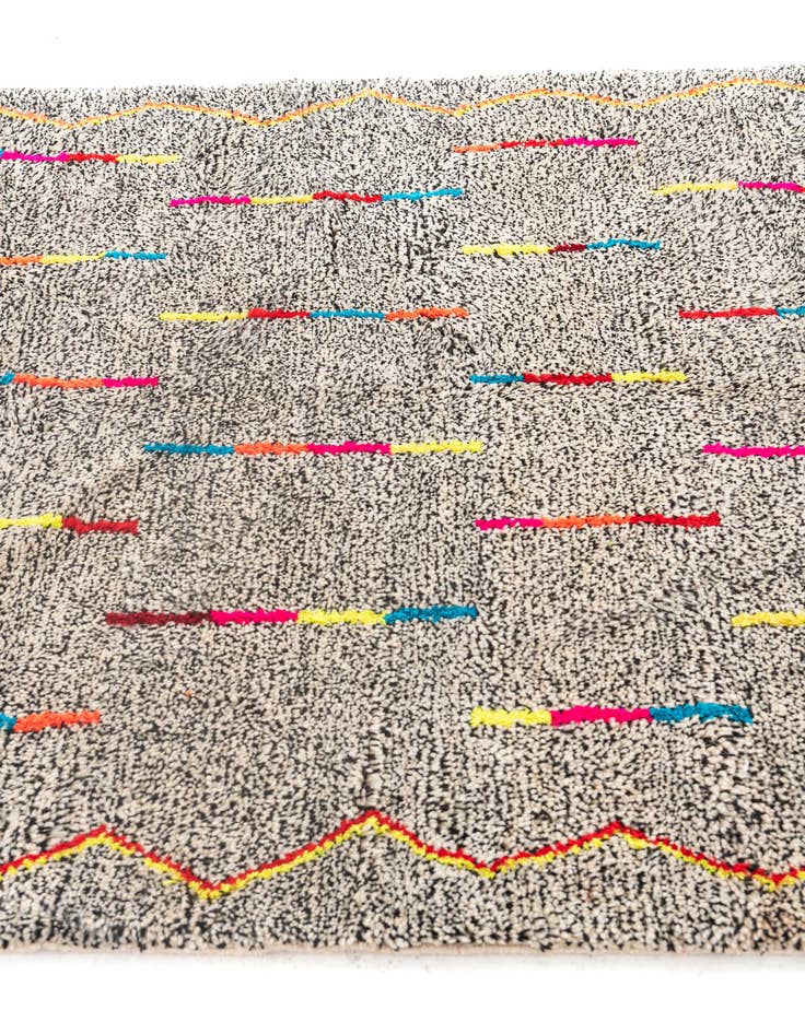 Detail image of  5' x 6' 6  Hand Knotted Moroccan Wool Rug