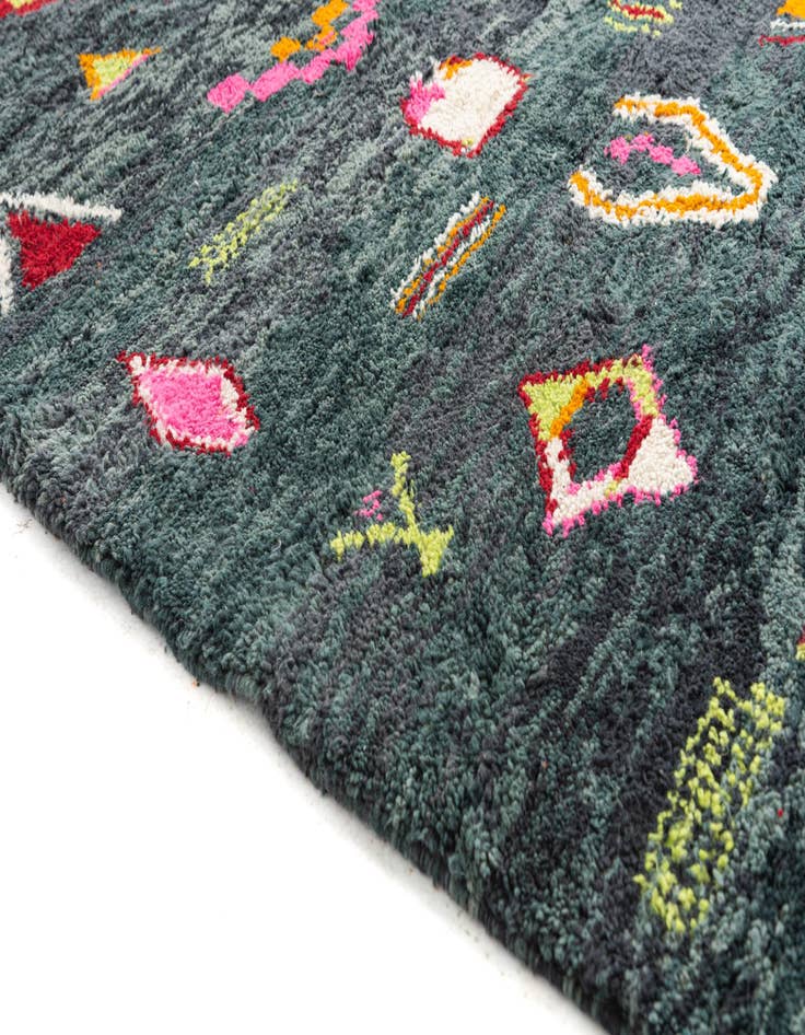 Detail image of  5' x 7' 7  Hand Knotted Moroccan Wool Rug