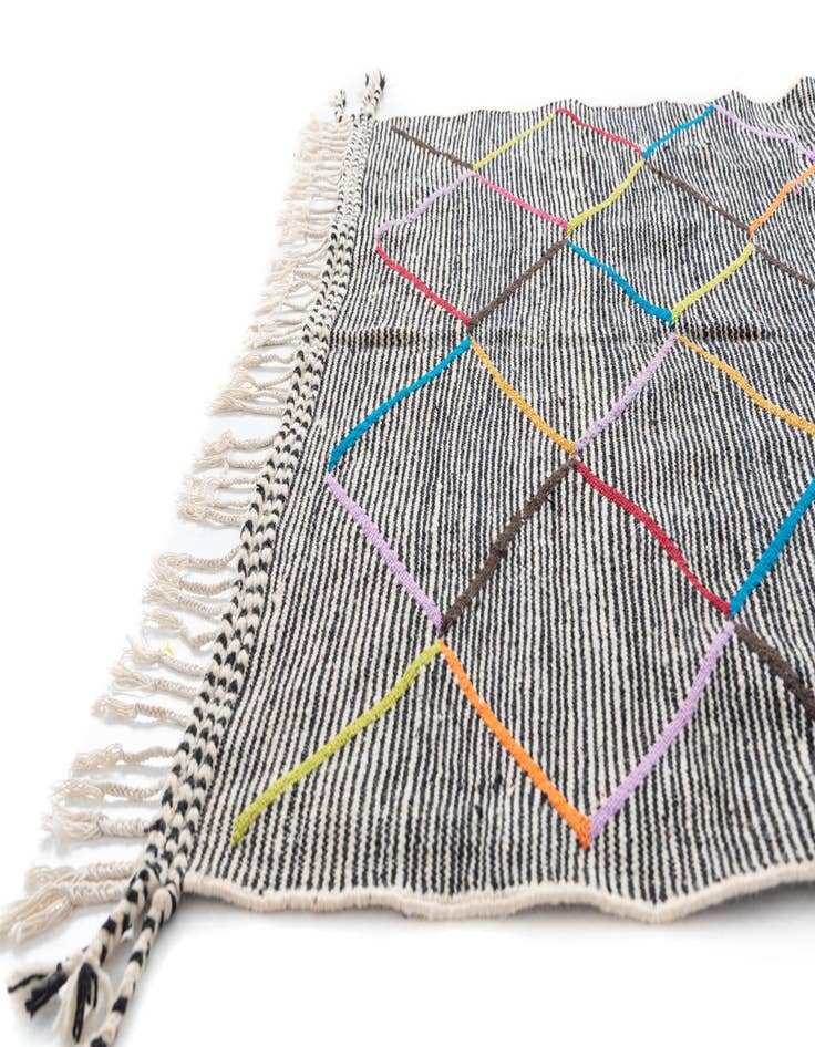 Detail image of  5' x 9' 2  Hand Knotted Moroccan Wool Rug