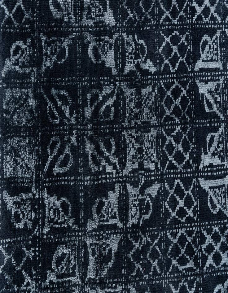 Detail image of  6' x 9'  Hand Knotted Moroccan Rug