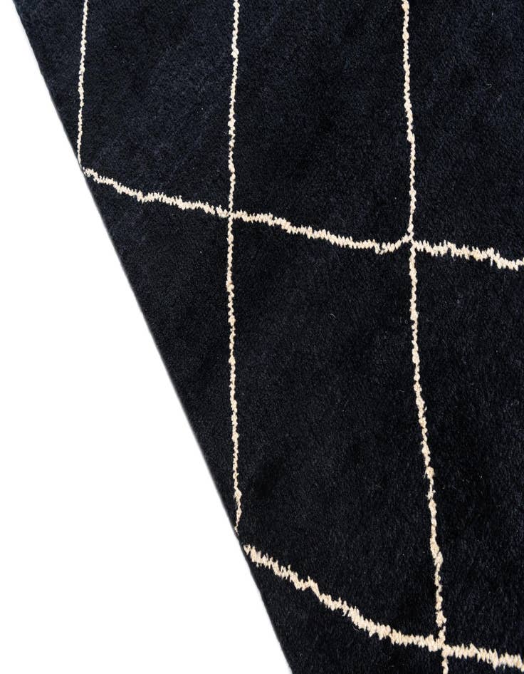 Detail image of  5' 7 x 8'  Hand Knotted Moroccan Wool Rug