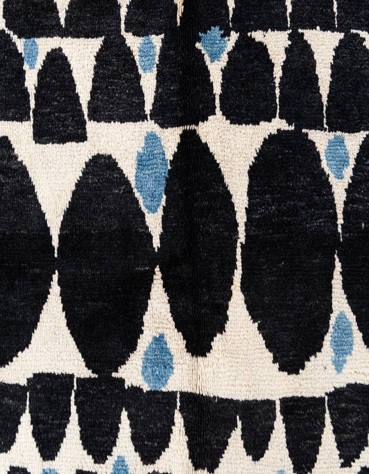 Detail image of  5' 8 x 8' 3  Hand Knotted Moroccan Wool Rug