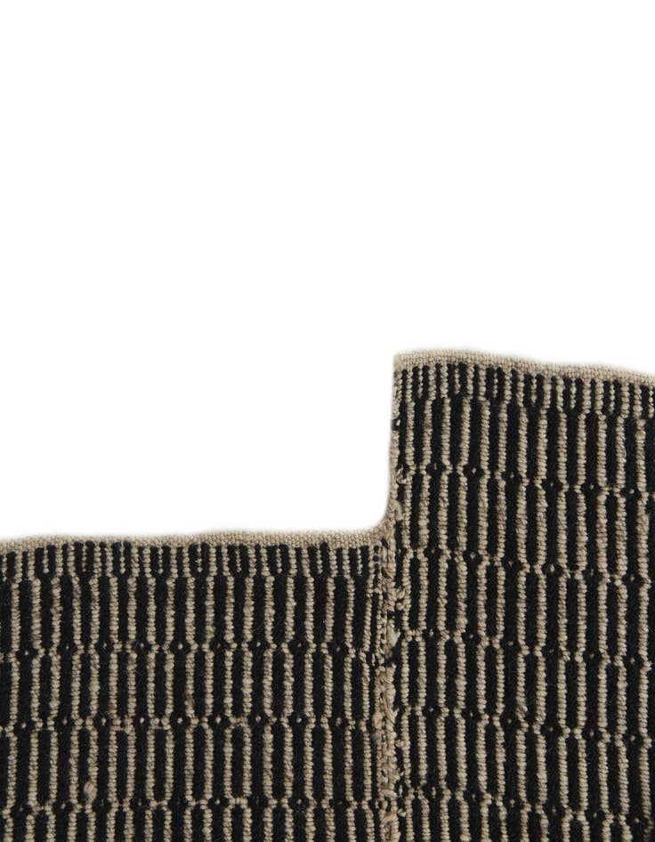 Detail image of  5' 9 x 8' 9  Hand Knotted Moroccan Wool Rug