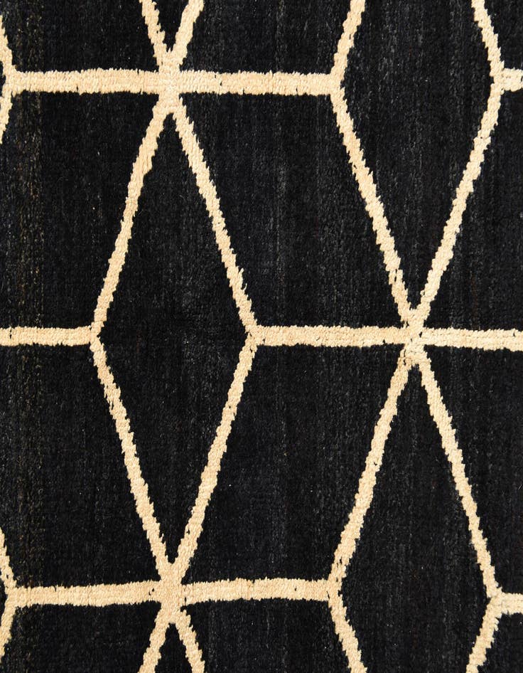 Detail image of  6' 5 x 9' 9  Hand Knotted Moroccan Wool Rug