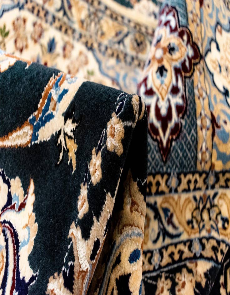 Detail image of  6' 7 x 10' 2 Nain Rug