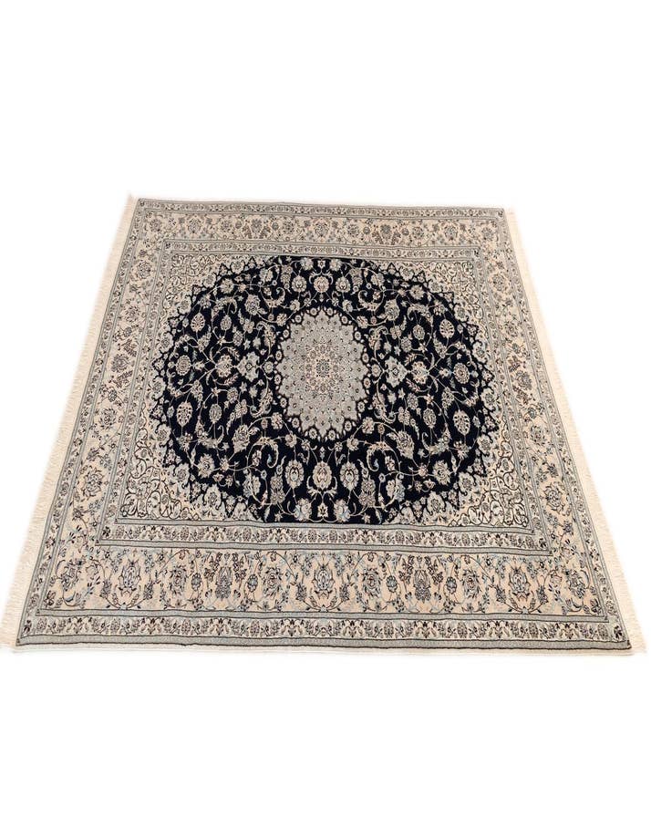 Detail image of  6' 9 x 10' 2 Nain Rug