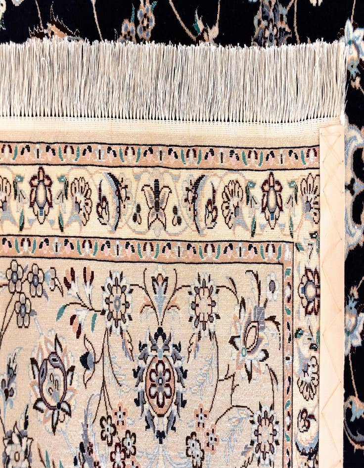 Detail image of  6' 11 x 10' 9 Nain Rug
