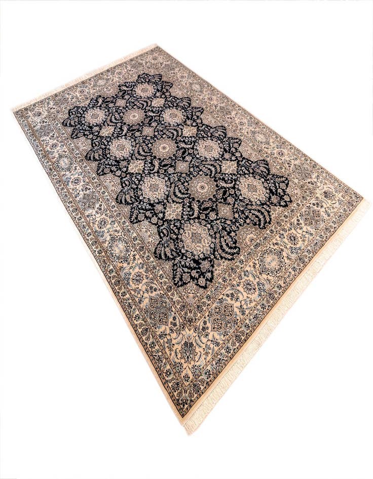 Detail image of  6' 11 x 10' 4 Nain Rug