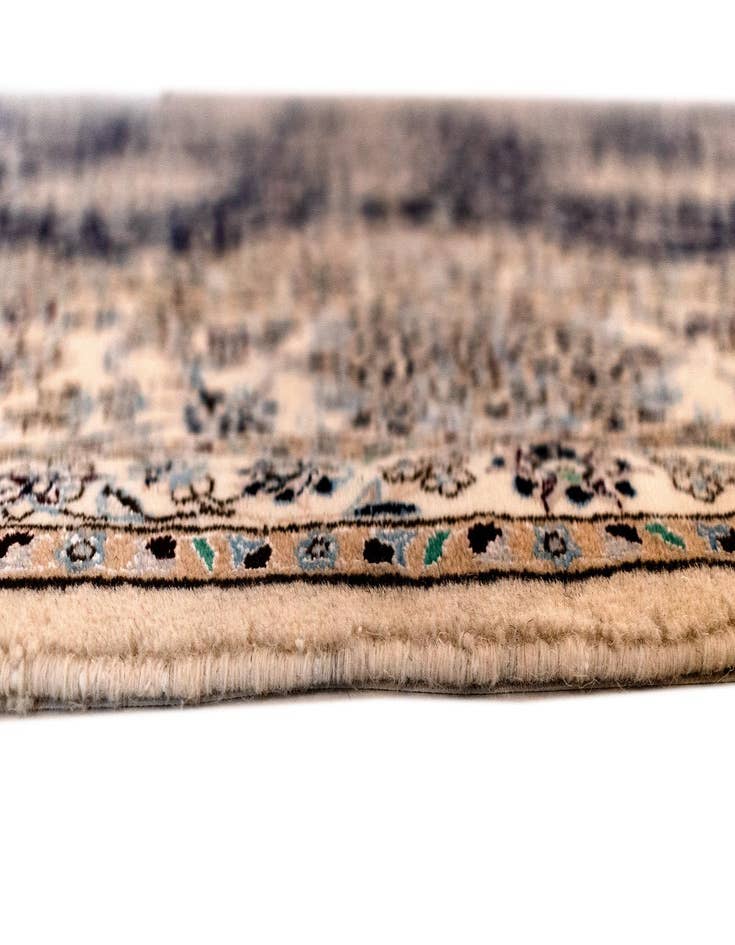 Detail image of  6' 11 x 10' 4 Nain Rug