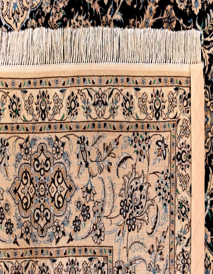 Detail image of  6' 11 x 10' 4 Nain Rug