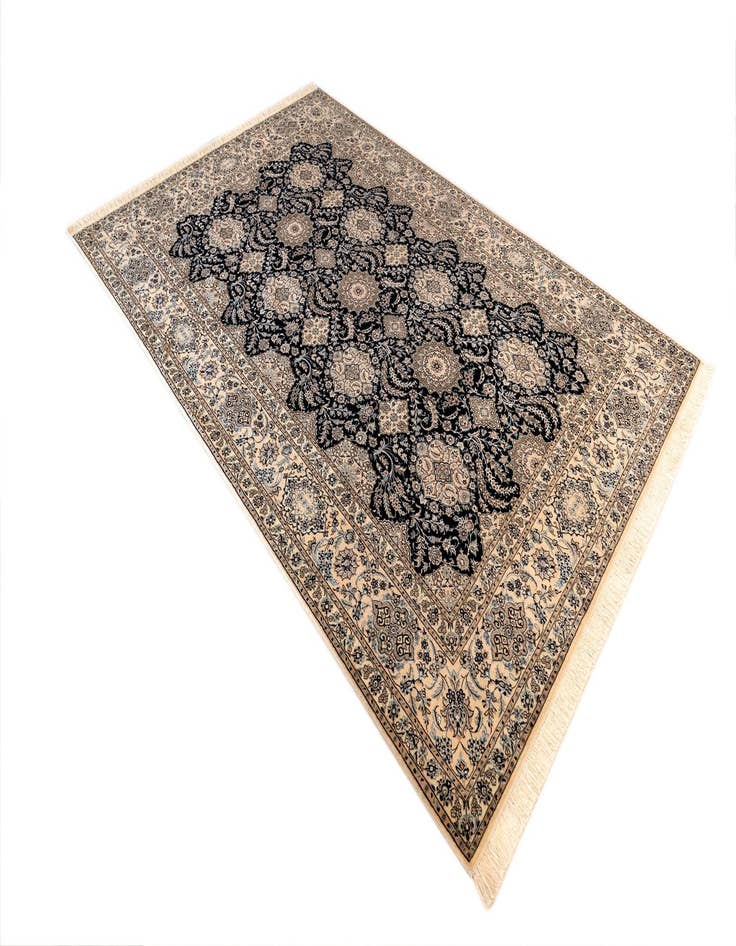 Detail image of  6' 11 x 10' 2 Nain Rug