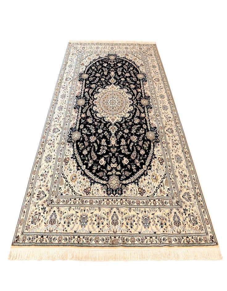 Detail image of  6' 11 x 10' 3 Nain Rug