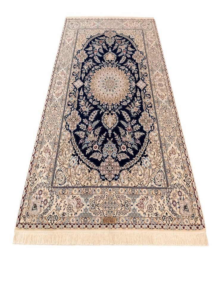 Detail image of  5' 1 x 7' 9 Nain Rug