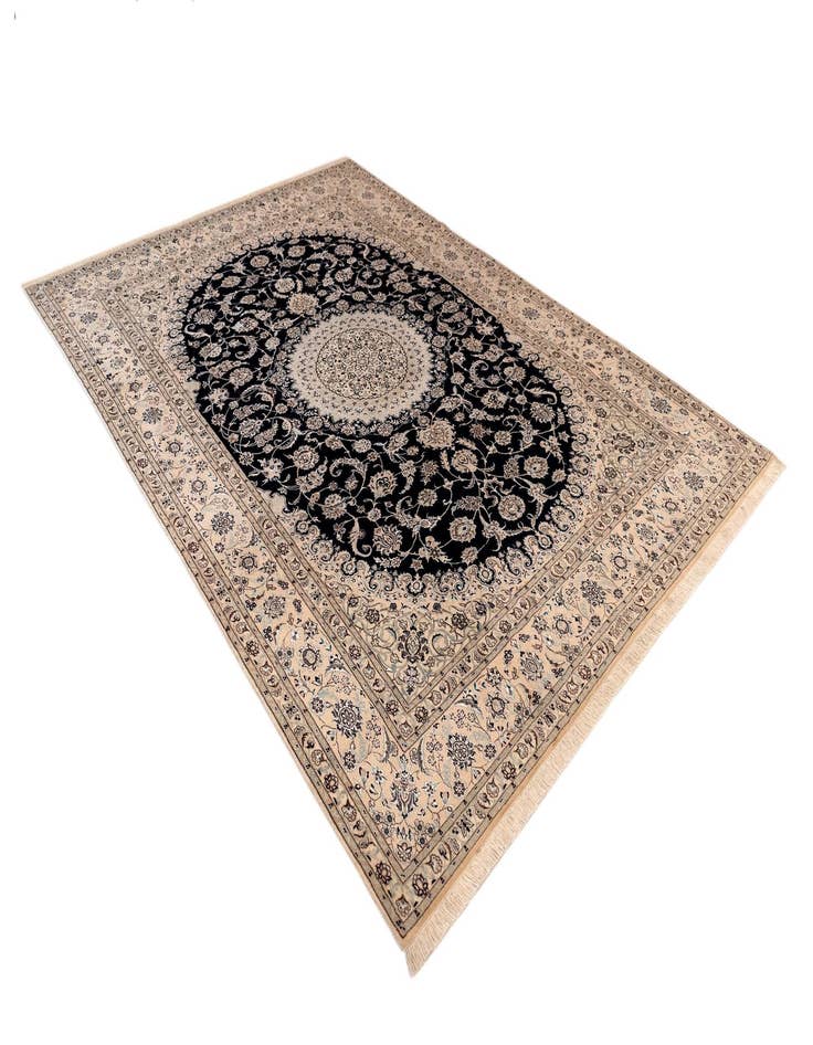 Detail image of  6' 10 x 9' 10 Nain Rug