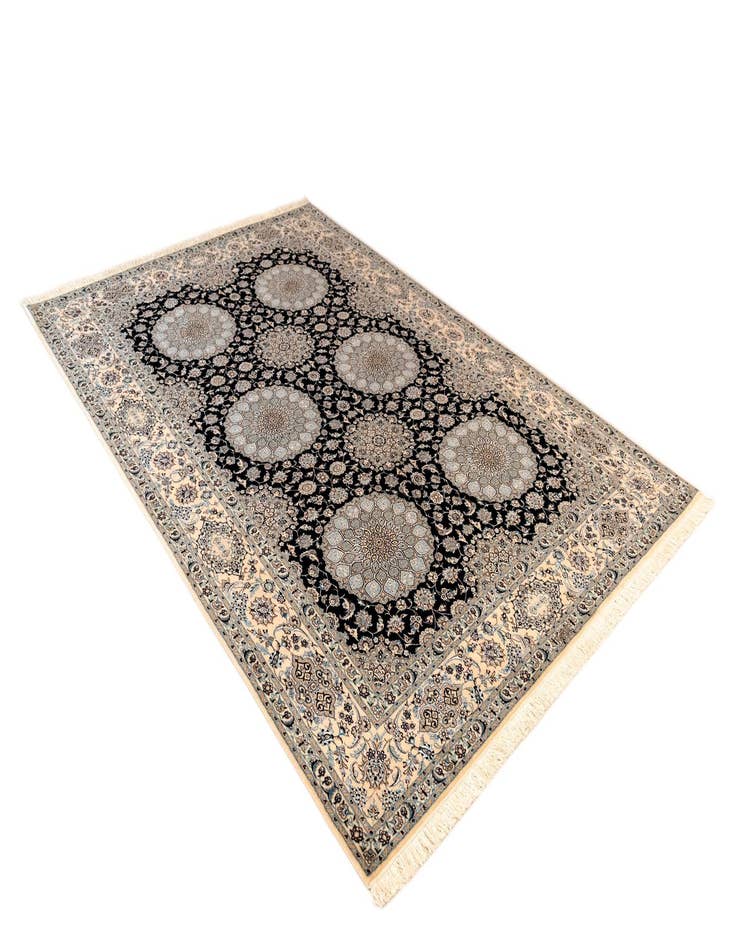 Detail image of  6' 11 x 10' 2 Nain Rug