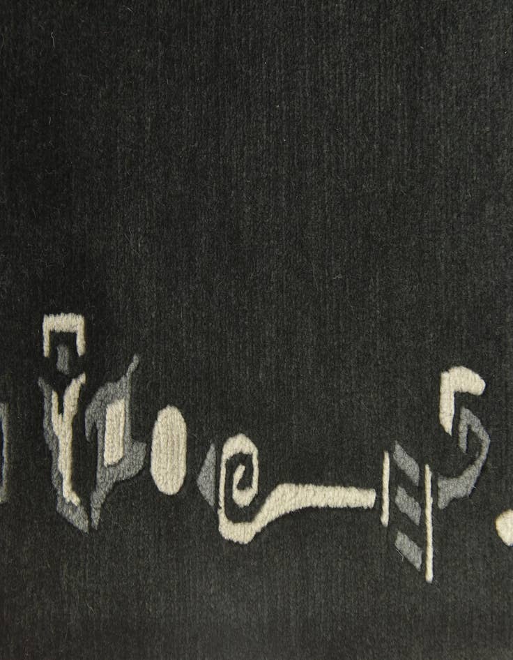 Detail image of  4' 8 x 6' 6  Hand Knotted Nepal Wool Rug