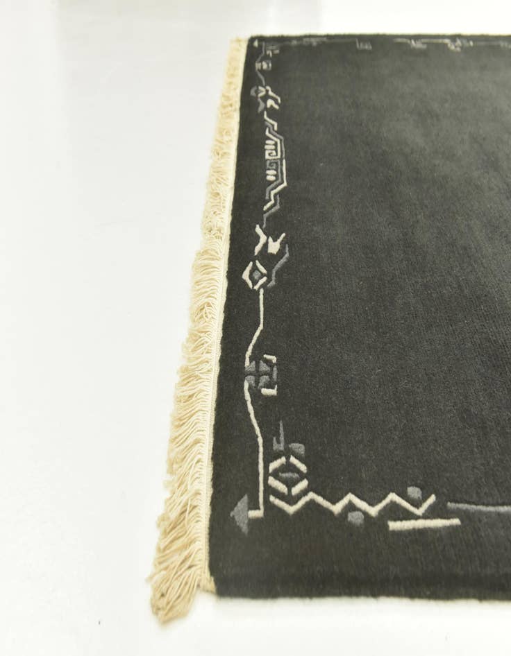 Detail image of  4' 8 x 6' 6  Hand Knotted Nepal Wool Rug