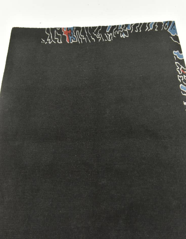 Detail image of  4' 7 x 6' 6  Hand Knotted Nepal Wool Rug