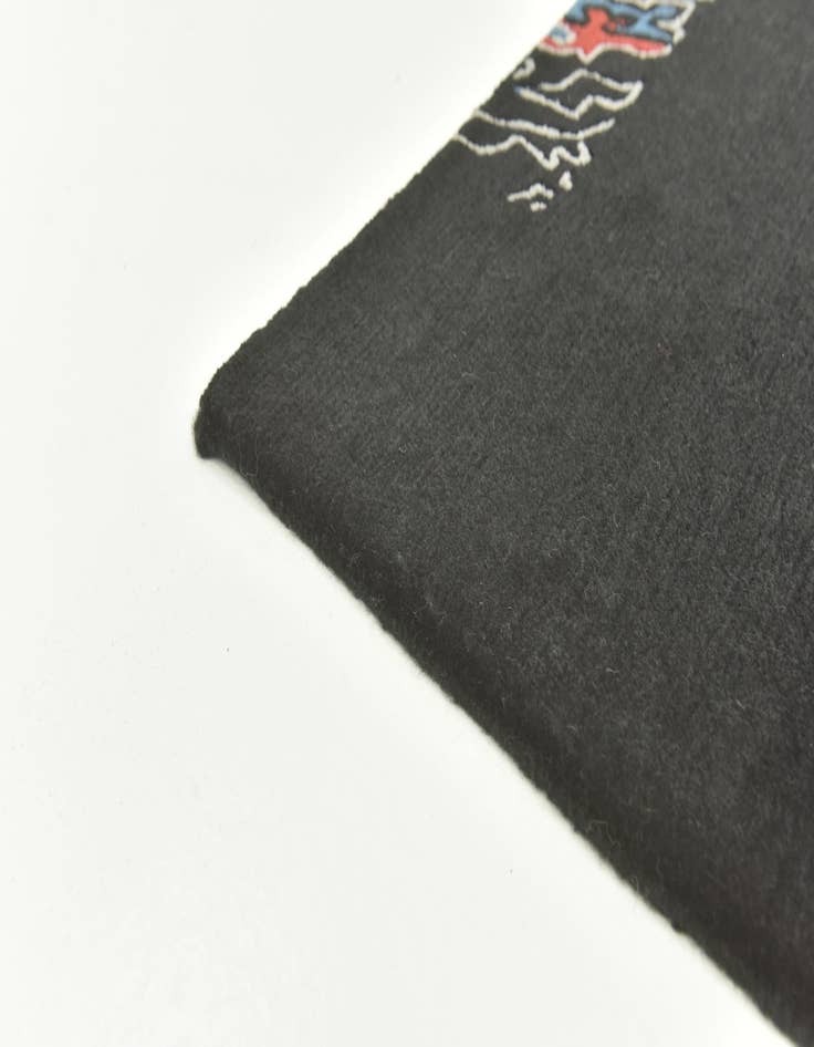 Detail image of  4' 7 x 6' 6  Hand Knotted Nepal Wool Rug