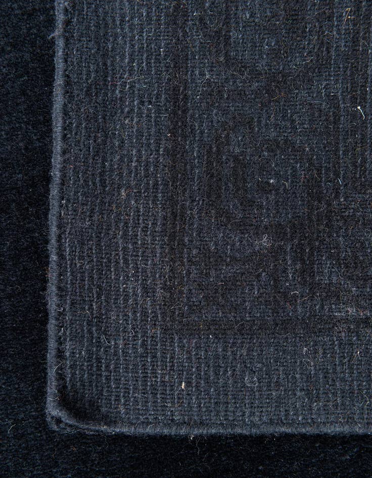 Detail image of  4' 8 x 6' 8  Hand Knotted Nepal Wool Rug