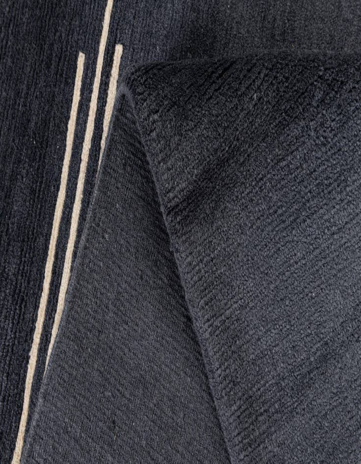 Detail image of  8' 2 x 11' 6  Hand Knotted Nepal Wool Rug