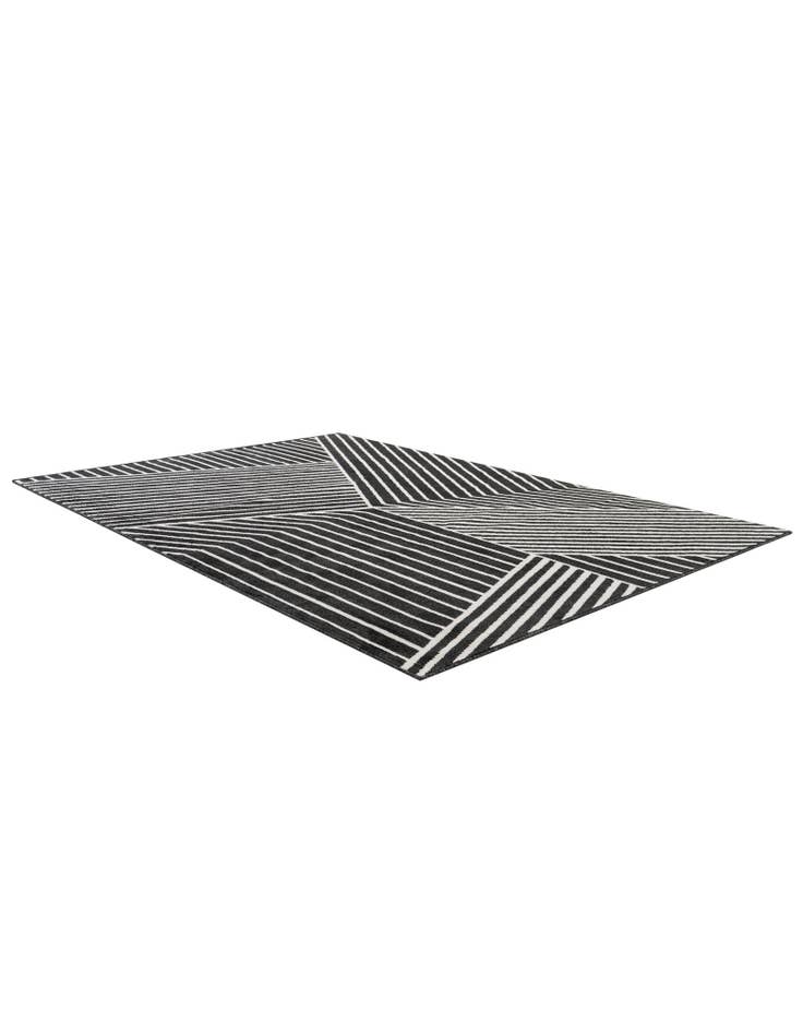 Detail image of  7' x 10' Oslo Rug