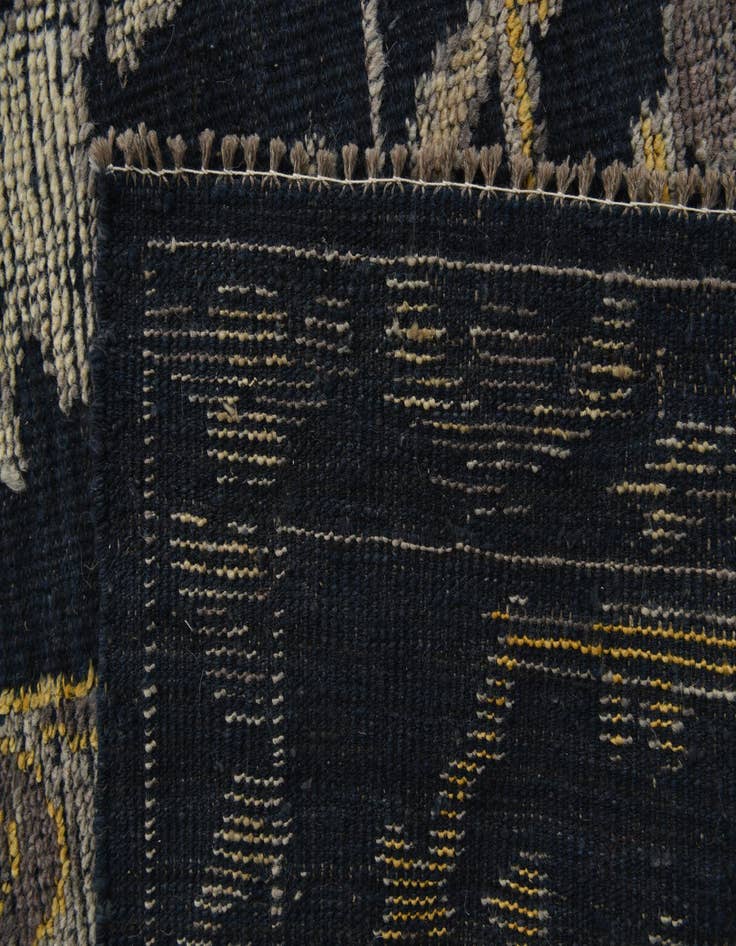 Detail image of  8' 1 x 10'  Hand Knotted Oushak Wool Rug