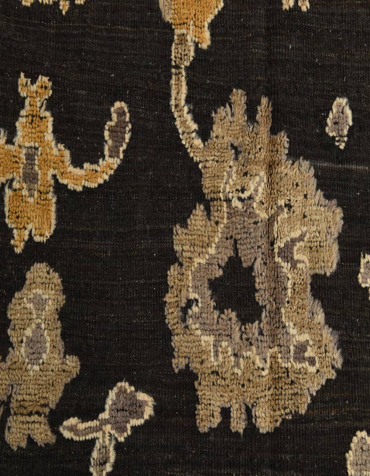 Detail image of  9' 4 x 12'  Hand Knotted Oushak Wool Rug