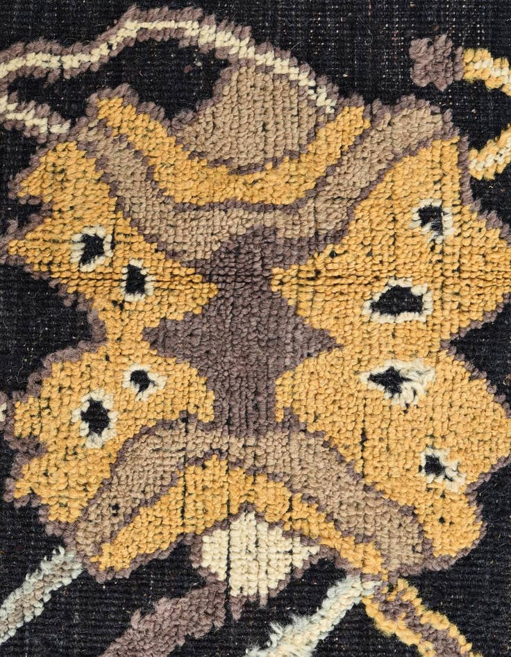 Detail image of  8' x 10' 2  Hand Knotted Oushak Wool Rug