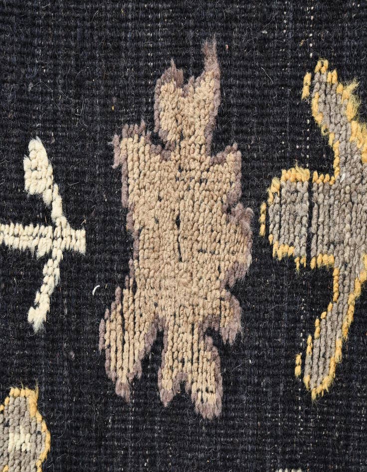 Detail image of  8' x 10' 2  Hand Knotted Oushak Wool Rug