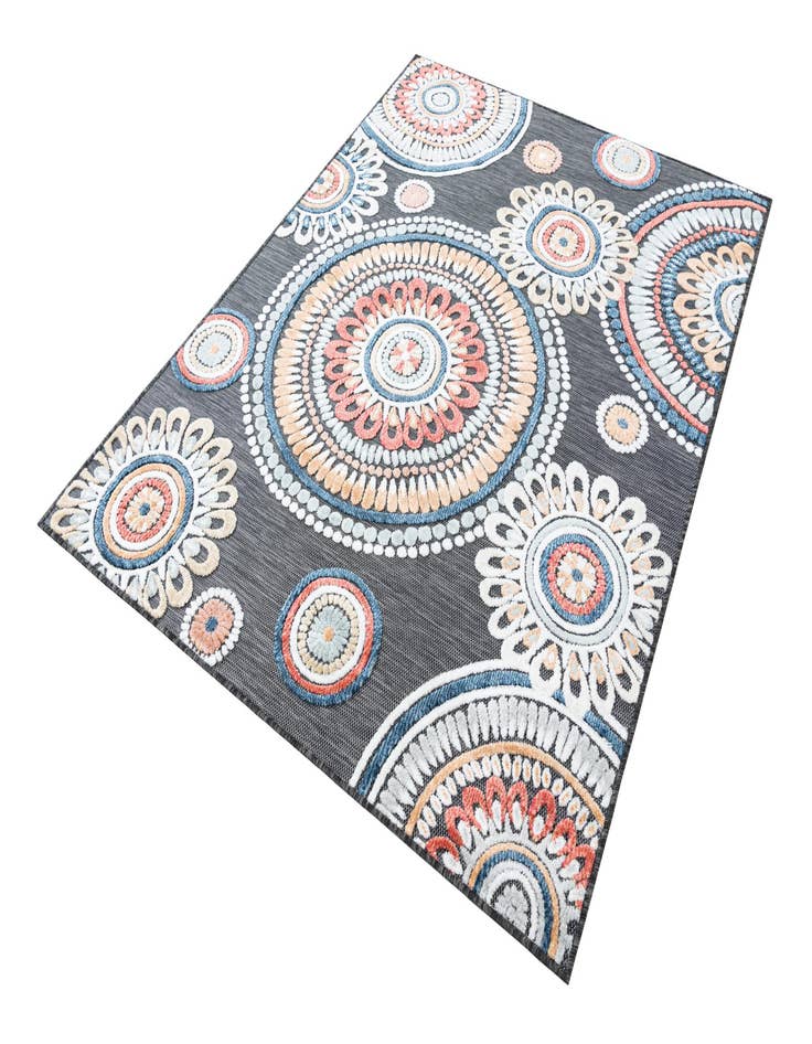 Detail image of  4' 5 x 6'  Washable Botanical Indoor / Outdoor Rug