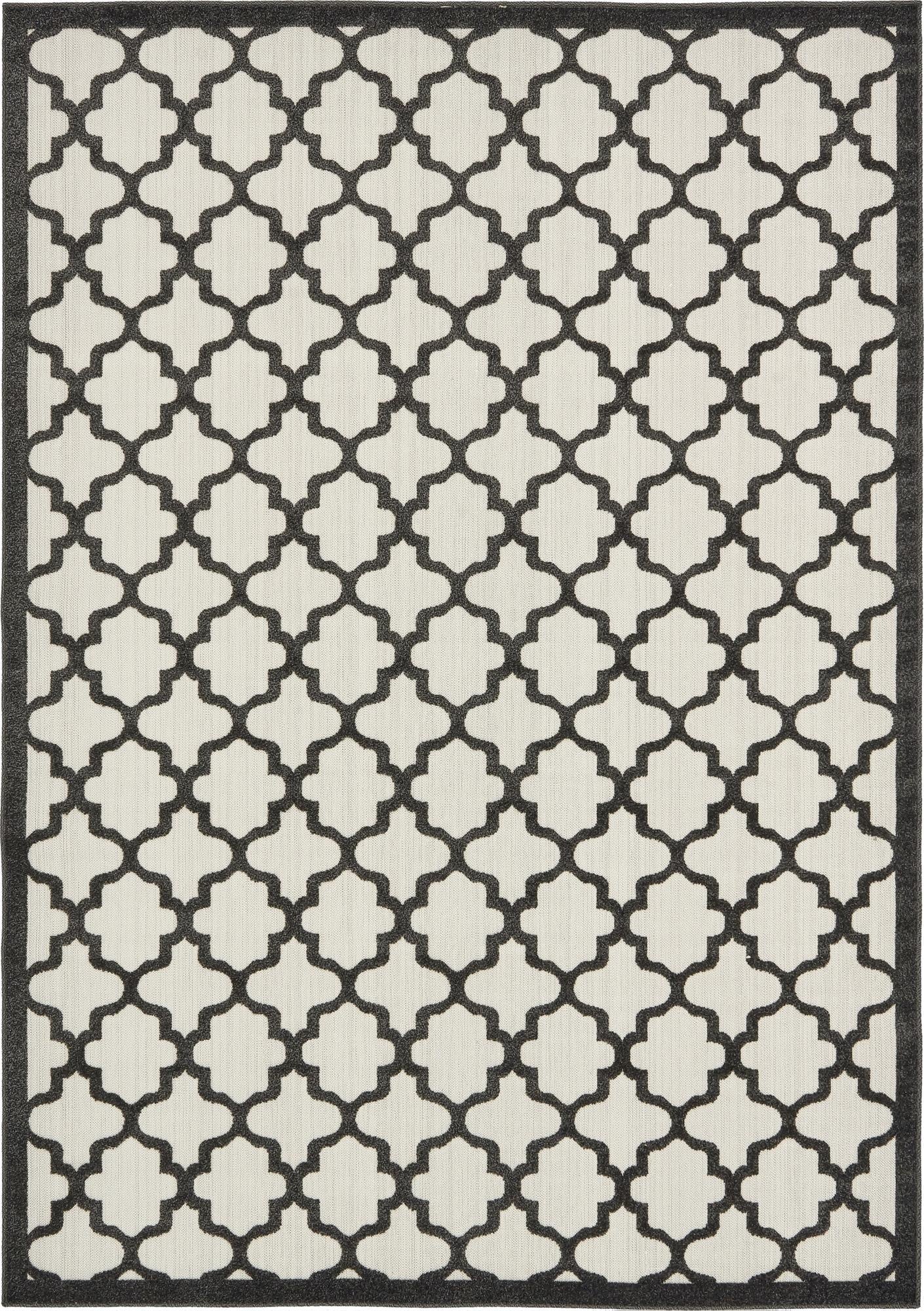  7' x 10'  Washable Lattice Indoor / Outdoor Rug