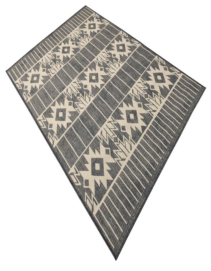 Detail image of  5' 3 x 7' 9  Washable Modern Indoor / Outdoor Rug