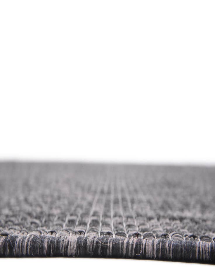 Detail image of  7' 10 x 11'  Washable Solid Indoor / Outdoor Rug