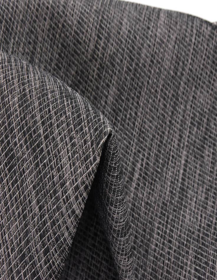 Detail image of  7' 10 x 11'  Washable Solid Indoor / Outdoor Rug