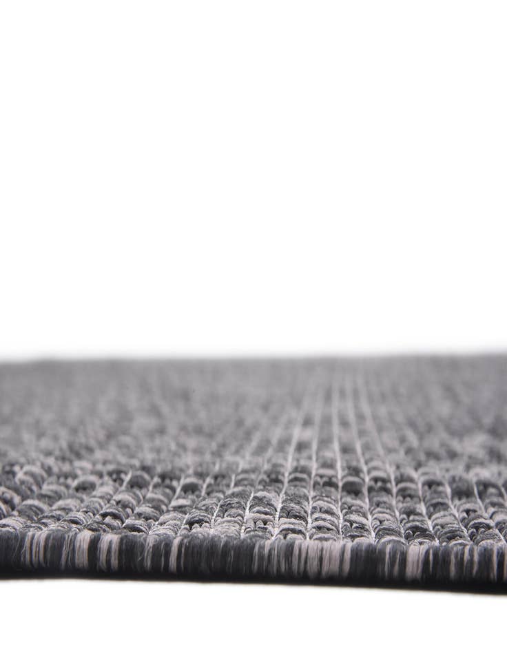 Detail image of  7' x 10'  Washable Solid Indoor / Outdoor Rug